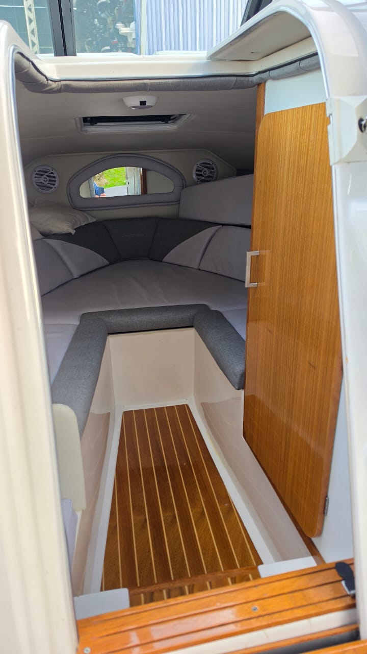 Canestrari Cuddy 245 2021 Volvo 280 DP